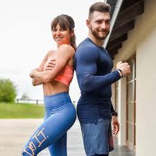 Связаться со страницей anna lewandowska в messenger. Anna Lewandowska Annalewandowskahpba Zdjecia I Filmy Na Instagramie Training Plan Instagram How To Plan