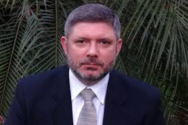 Scherer no comando da Sucesu-RS