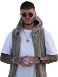 El pelo largo puede ser una opción sencilla pero puede llegar a ser muy monótono, por esto debes jugar con tu creatividad. Su Voz Imagenes De Farruko Farruko Reggaeton Fotos De Artistas Famosos