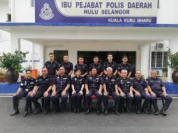 Check spelling or type a new query. Majlis Serah Menyerah Tugas Polis Daerah Hulu Selangor Facebook
