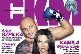 Sama uprawia sporty walki i często bywa na siłowni, więc wie, jakiego trudu wymaga trening i przygotowanie do walki. Wszystko Na Temat Kamila Wybranczyk Ckm