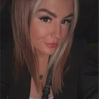 Tabitha Hodges's Instagram, Twitter & Facebook