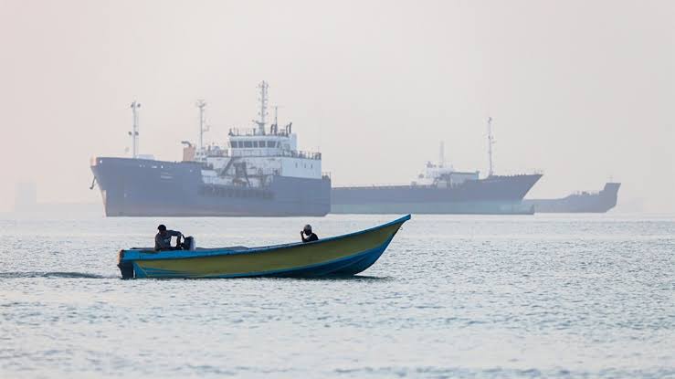 Η Νότια Κορέα εξετάζει επιλογές για ανάπτυξη δυνάμεων στα Στενά του Ορμούζ – Συμπεριλαμβανομένης της αποστολής αεροσκάφους