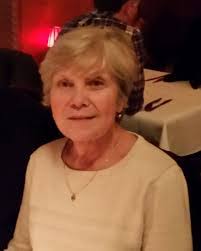 Karen Rigo's Instagram, Twitter & Facebook