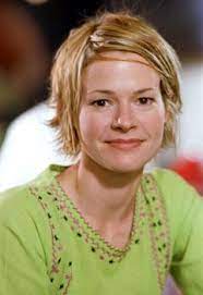 Alice Season 2 The L Word Hair Google Search The L Word Women Tv Hair Styles