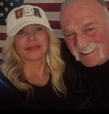 A shot with Lucifer in 1991. Nice 8x10, but not sure about the favorite  quote. 🤨 #AEW #AEWAllIn #AEWCollision