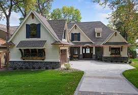Our lake house plans and waterfront cottage plans are for panoramic views. Classic Lake Cottage Home Design Home Bunch Interior Design Ideas
