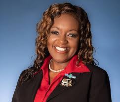 Roshaunda Johnson's Instagram, Twitter & Facebook