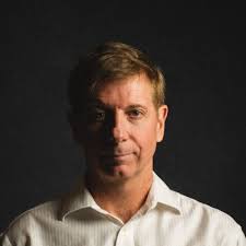 Checking myself out in the mirror in Phuket Full time contracting. Living  the dream isn't for everyone part three: Selling yourself Elon Musk says  that posting