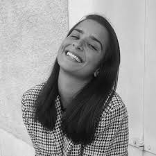 Soutenez une alumni du Prix IDDEA ! ✨ Anani Liz, la créatrice de A-LOLA,  poursuit sa campagne de financement participatif jusqu'au 9 décembre et a  besoin de vous ! 👙 Son projet ?