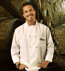 A reality competition show in which chefs compete against one another in culinary challenges and are a judged by a panel of food and wine experts, with one or more contestants eliminated each episode. Signature Host Chef Fabio Viviani A Top Chef Participant