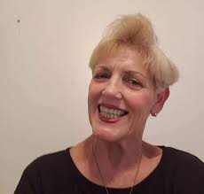 Amazon.com: IT TAKES A LIFE: BREAK FREE THE CHAINS eBook : Dempsey, Lynn,  Frost, Linda, Dempsey, Alan: Kindle Store