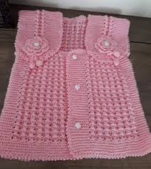 3 Duz 1 Buz Orneginde Cicek Suslemeli Yaka Ve Kol Kesimi Olmayan Kolay Cocuk Yelegi Yapimi 3 4 Yas Baby Knitting Patterns Bebek Yelek Bebek Etek