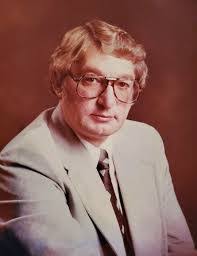 Donald Acheson's Instagram, Twitter & Facebook