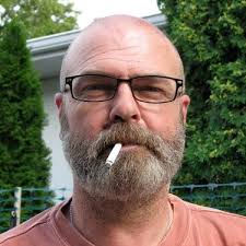 The Policewoman : Roberts, Justin W. M.: Amazon.com.au: Books