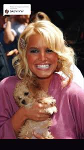 Replying to @thatgirl.katieee Poor Daisy😢 R.I.P babygirl 🐾  #jessicasimpsonthrowback #jessicasimpson #mtvnewlyweds