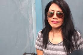 Penyanyi dangdut legendaris rita sugiarto tetap cantik dan awet muda di usia yang mau memasuki kepala enam. Sibuk Kerja Rita Sugiarto Belum Pikirkan Cari Suami Lagi