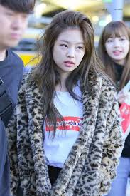 Jennie Pics Kimjenniepics Twitter Potret Diri Selebritas Gadis Korea