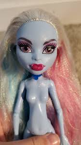 Abbey Bominable 1st Wave?? : r/MonsterHighDolls