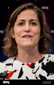 Victoria atkins mp -Fotos und -Bildmaterial in hoher Auflösung