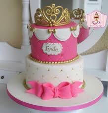 Our staff has a combined total of 25 years experience in cake decorating and all of our cakes are baked fresh daily with only the highest quality ingredients to your specifications. Princess Cake Cake By Kudi Cake Design Cakesdecor
