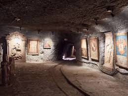 In 1930 it was moved into the rathaus and from 1952 occupied a gateway of the town or stadt's. Hallein Salt Mine Schneekristall Apartmenthotel