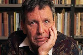 Amos Oz obituary
