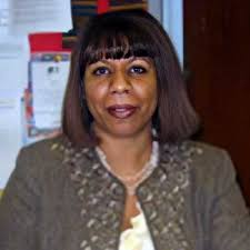 Arlene Bartlett's Instagram, Twitter & Facebook