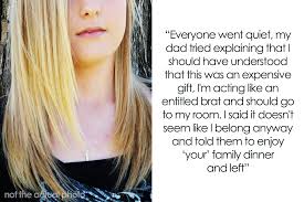 16 Y.O. Daughter Disappointed With Her Father As He Did Not Invite Her On  His New Familys Paris Vacation, Gets Called A Jerk | Bored Panda