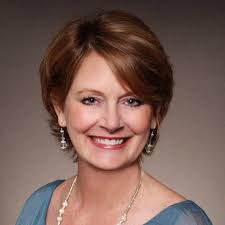 Elizabeth Gray-Carr, Realtor