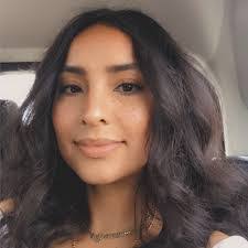 Johanna Duran's Instagram, Twitter & Facebook