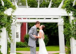 Bridal Shows In Minnesota Mn Mpls St Paul Weddings Mn Wedding Venue Wedding Venue Earle Minneapolis Wedding Venue Mn Wedding Venues Minnesota Wedding Venues