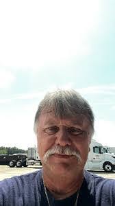 Steven Bramblett's Instagram, Twitter & Facebook