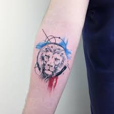Lions are known to be the kings of the jungle and some guys find this inspiring. 50 Lion Tattoos That Are 100 Percent Epic Tattooblend