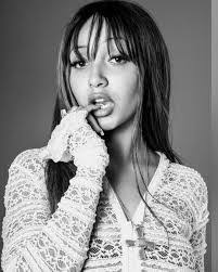 Gemma Walker's Instagram, Twitter & Facebook