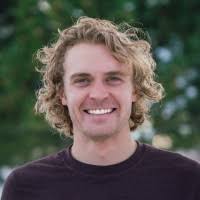 700+ perfiles de «Overson»