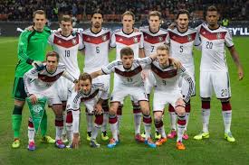 In dieser kategorie werden alle deutschen fußballspieler vereint. Fussball Italien Deutschland 11 Bowl Fabrik