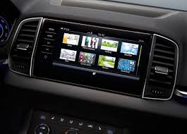 2017 Skoda Karoq With Smartlink System Supports Apple Carplay And Android Auto Skoda Car Model Miniature Cars