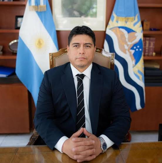 VIDAL: “EL 2 DE ABRIL ES UNA FECHA QUE NOS LLEGA SIEMPRE AL CORAZÓN” 🇦🇷 |  El gobernador de Santa Cruz, Claudio Vidal, se encuentra por estas horas en  la ciudad de