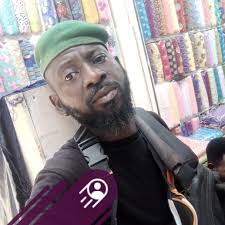 A concept car that comes with five drones to light up your route! 😳