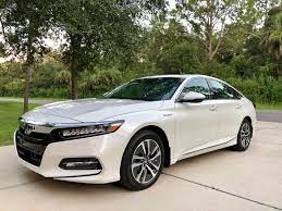 Find your perfect car with edmunds expert reviews, car comparisons, and pricing tools. My First Honda Hello 2018 Accord Hybrid Touring Honda