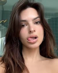 Prince's dating life during the Gold Experience era