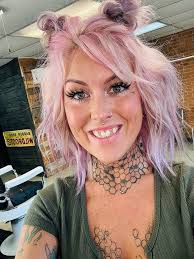 Plaza Barber Shop‎