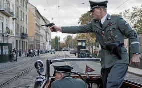 Můžeme jej jednoznačně zařadit mezi klasiku českého filmu. Dalsi Film O Atentatu Na Heydricha Predstavuje Postavu Obavaneho Protektora Video Totalfilm Cz