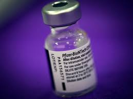 The move may encourage some unvaccinated americans to get the shots as well as give more private businesses. Pe1 Xk 82j1o0m