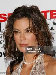 4,543 Teri Hatcher 2006 Stock Photos, High-Res Pictures, and Images