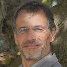 Sean Elwell's Instagram, Twitter & Facebook