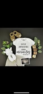 Baby ontwerp tekeningen meisjes slaapkamer muren designer baby vinyl knutselen tekening. 27 Ideeen Over Regenboog Baby Geboortekaartjes Regenboog Baby