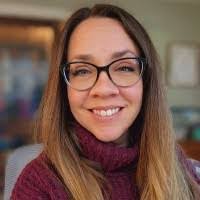 Helen Urcuyo's Instagram, Twitter & Facebook