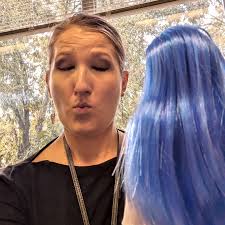 Bea, the Biotech Barbie: "Did you know that the Applied Biotechnology  degree has 4 areas of emphasis❓️"⁠ ⁠ Dr. Craz: "Whaaaa⁉️"⁠ ⁠ Bea: "Applied  Biotech is incredibly diverse❗️Students can choose an animal